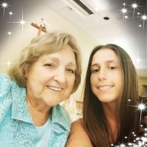 Meet your Posher, April